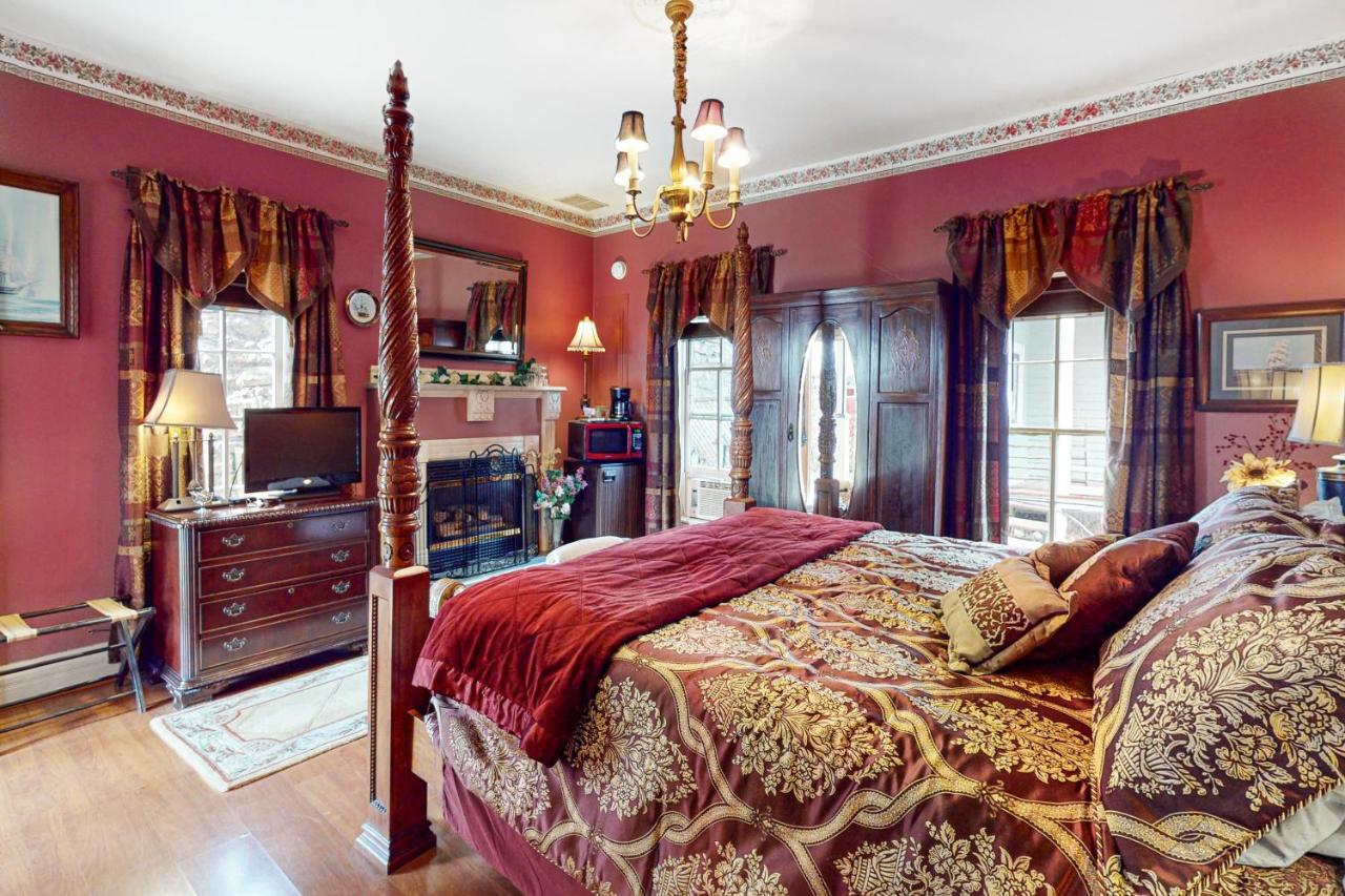 Bridgeford House Villa ยูเรกาสปริงส์ ภายนอก รูปภาพ